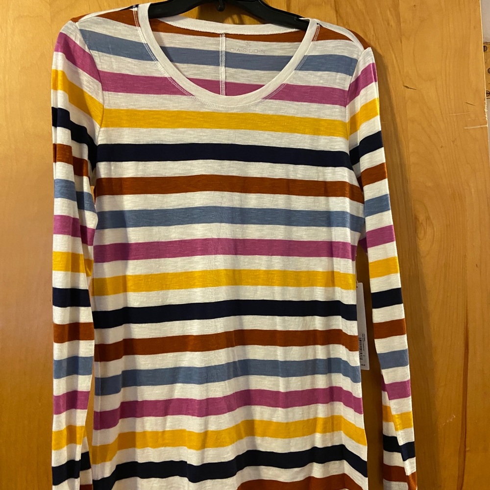 EUC Caslon tee